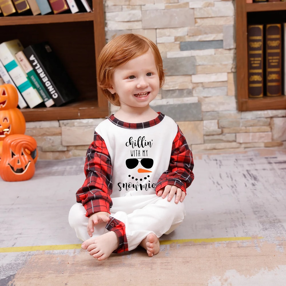 Chillin' with my Snowmies Black Red Christmas Family Matching Pajamas