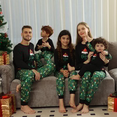 Grinch Merry Christmas Yall Family Matching Pajamas Green Print Set